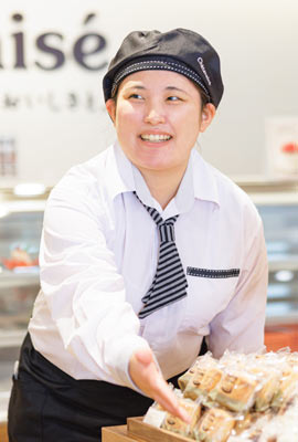 シャトレーゼ店員