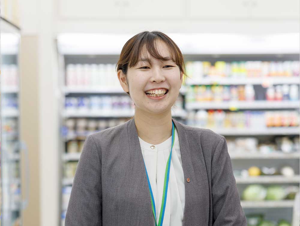 コンビニエンス事業本部 北村 美緒