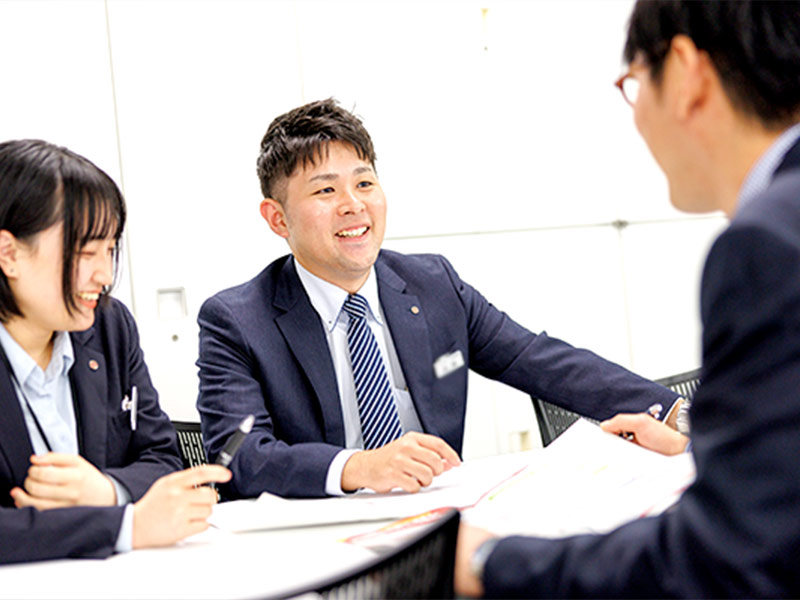 開発本部 開発課 髙橋 良介